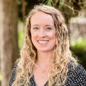 Megan Rauch - Acupuncturist & Herbalist at Thrive Acupuncture